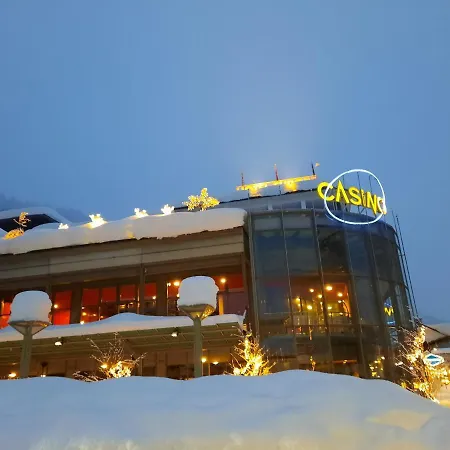 - Swimming Pool Available Apartmanhotel Davos